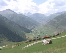 关口知宏瑞士铁道之旅：穿越阿尔卑斯山的视觉盛宴